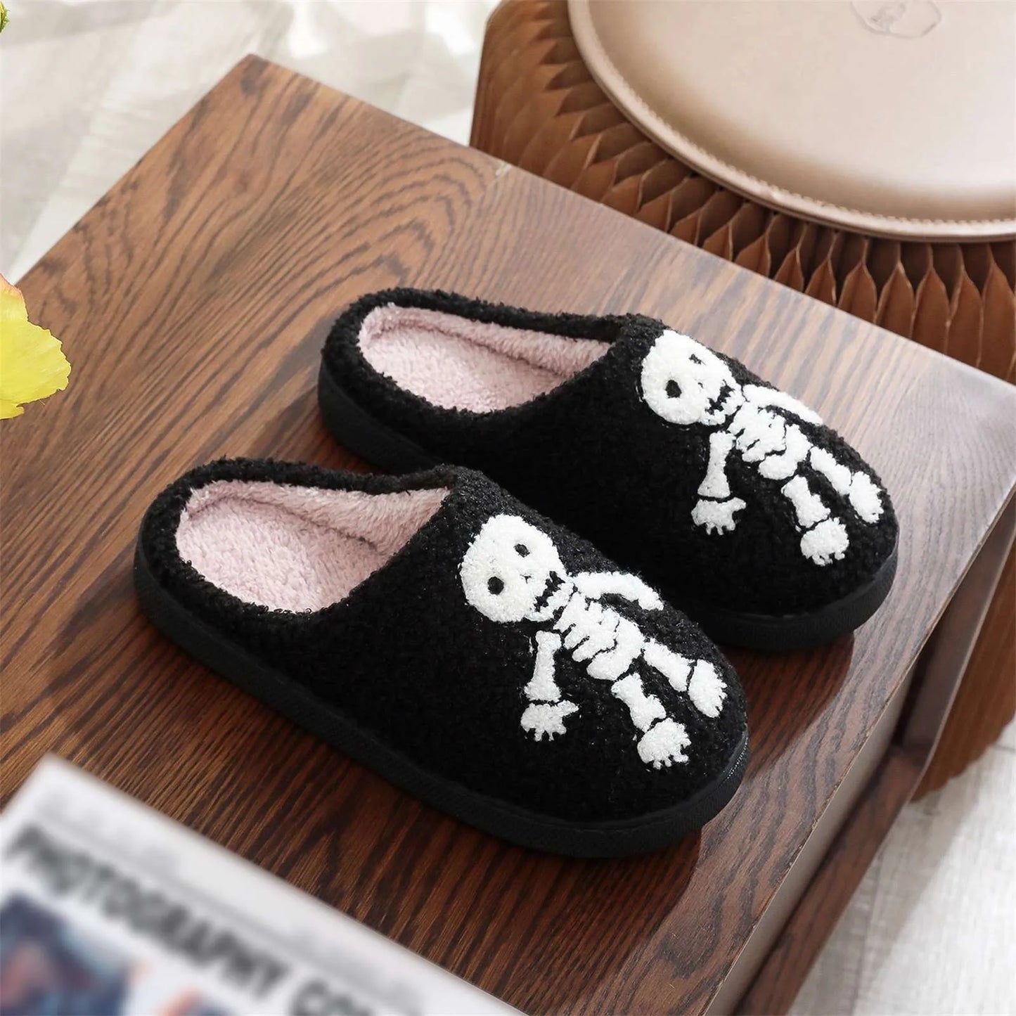 Halloween Christmas Velvet Lined Warm Slippers Holiday House Shoes Home Slipper for Women Fuzzy Outdoor Indoor Bedroom Slippers